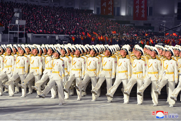 14-조선로동당창건 75돐경축 열병식